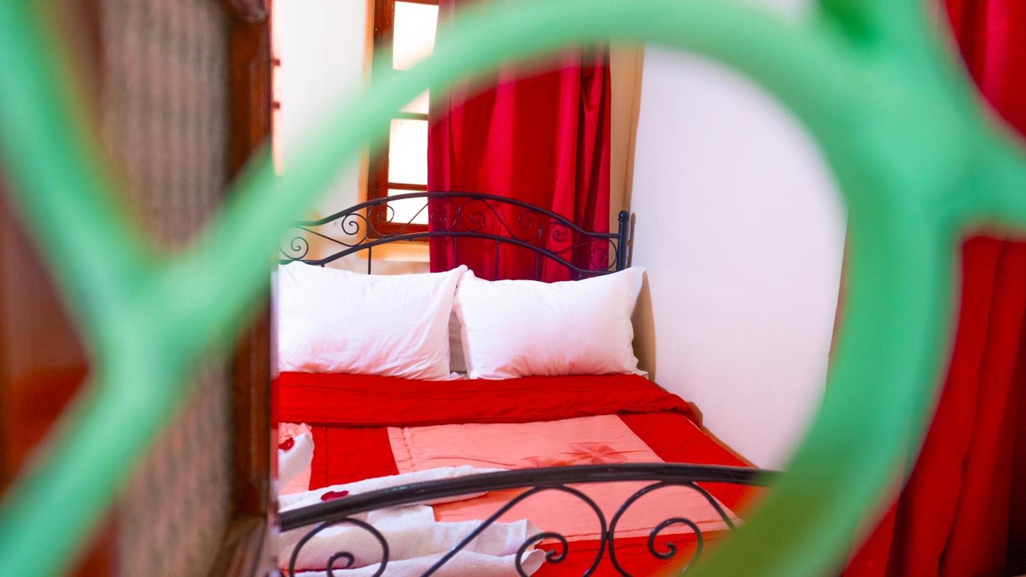 Hotel Imouzzer Marrákes Kültér fotó