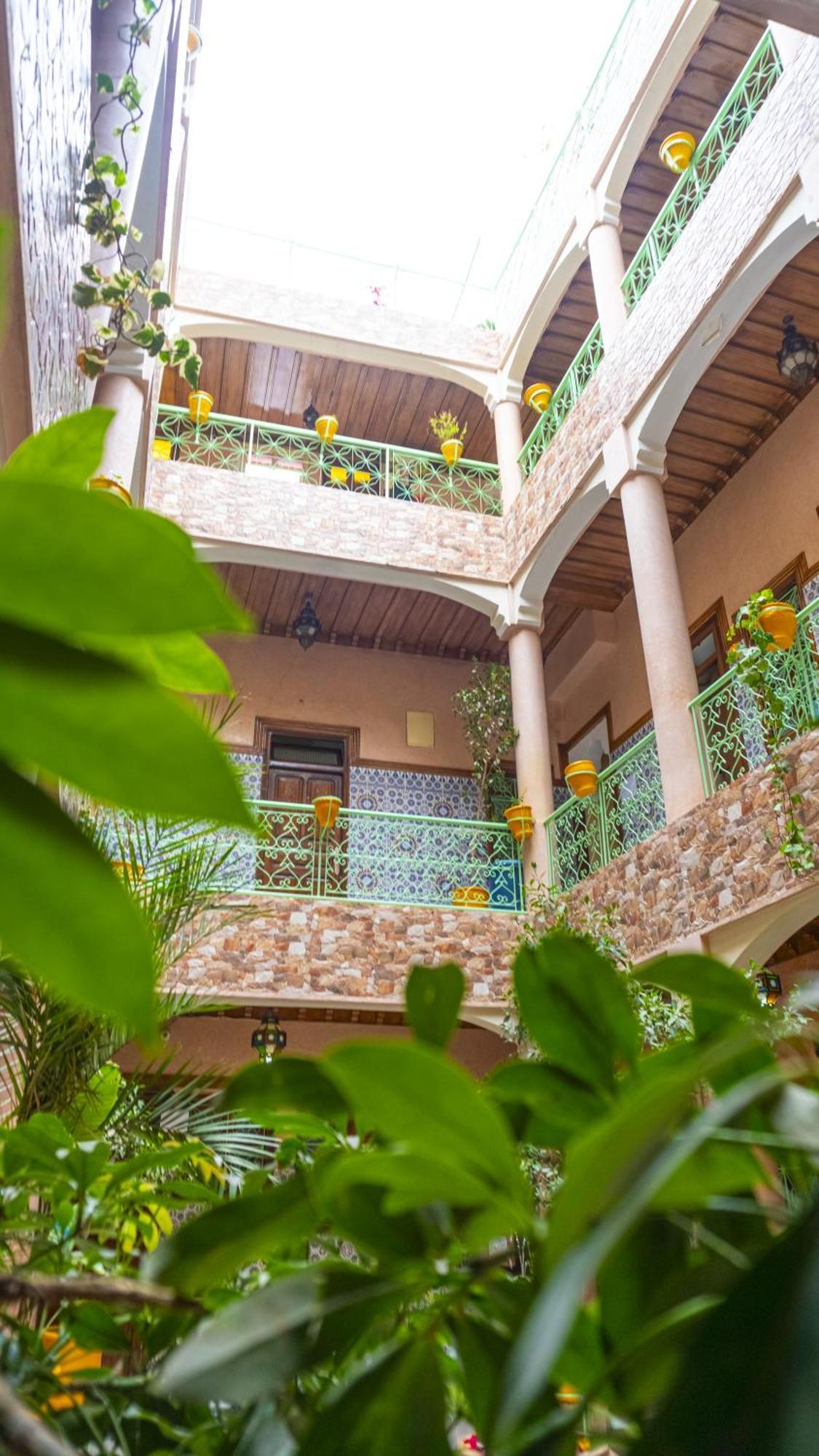 Hotel Imouzzer Marrákes Kültér fotó