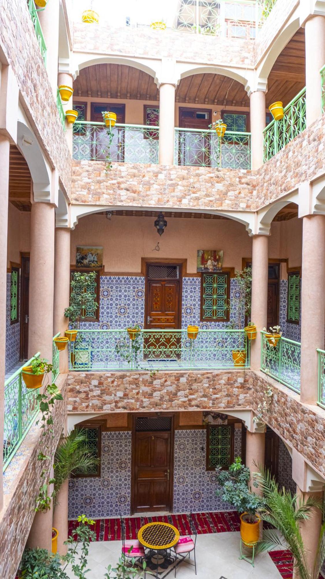 Hotel Imouzzer Marrákes Kültér fotó